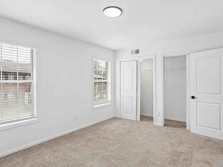 ReNew Chastain — Photo 25