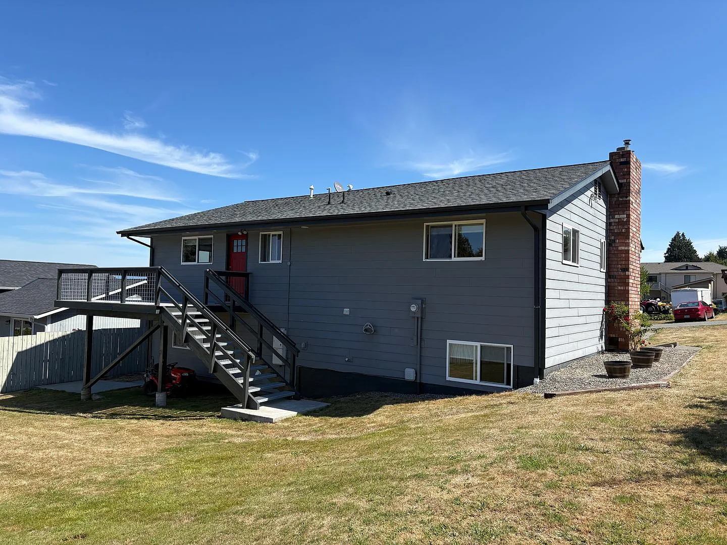 3814 R Avenue — Photo 2