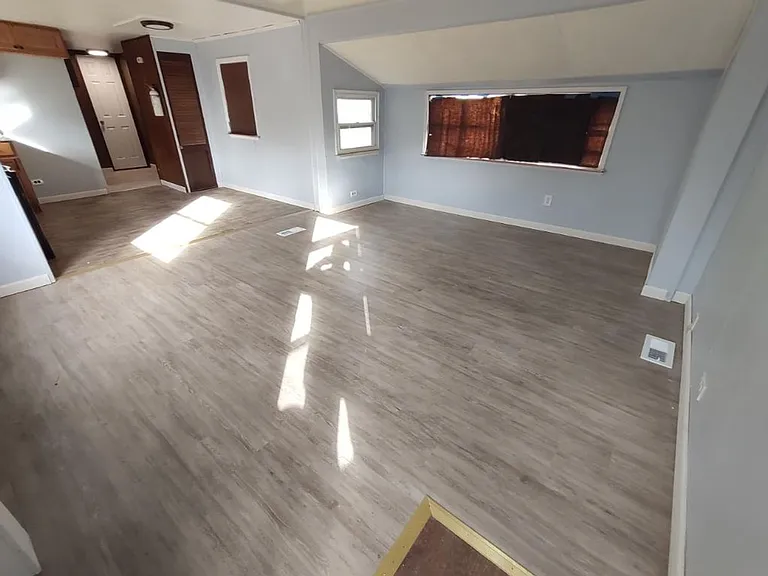 7330 William Ave — Photo 5