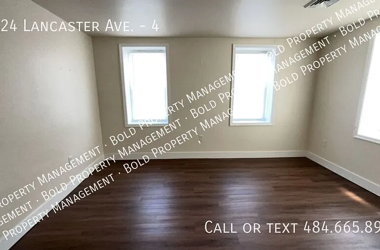 8424 Lancaster Ave #4 — Photo 13
