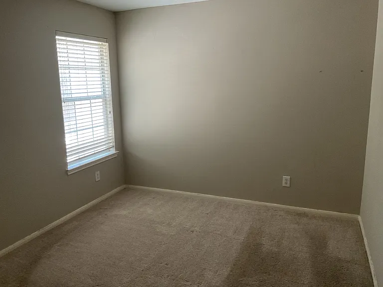 3614 Windmill Village Dr #1 — Photo 9