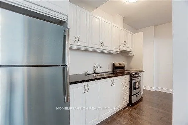 683 Danforth Ave #201 — Photo 8