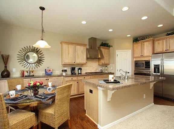 2908 Saratoga Trail