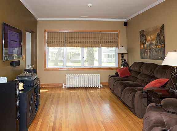 4th image of 9808 S 54th Ave