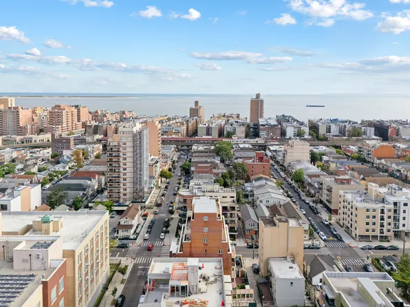 2964 Brighton Sixth Street image 20 of 26