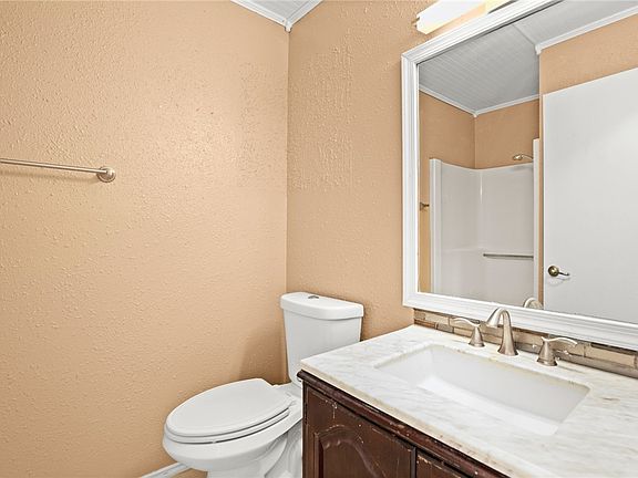 5th image of 1134 Orchard Park Cir #1134