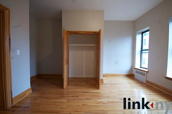 Rented by Link NY Realty | media 5