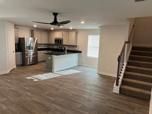 3420 Stonewall Ln, Union City, GA