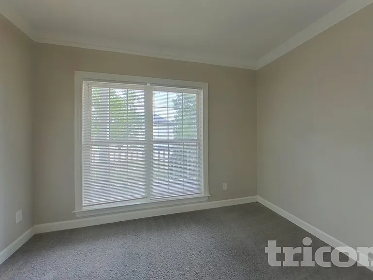 201 Clearmeadow Dr — Photo 15