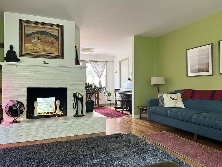 1215 NE 71st Ave — Photo 6