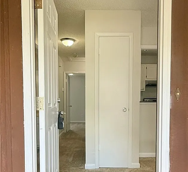 6868 Candlewood Dr — Photo 2