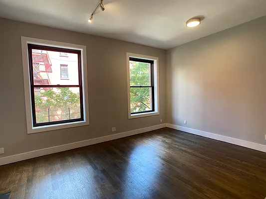 Rented by Tourma Realty LLC | media 26