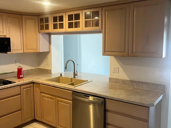 (undisclosed Address), Holiday, FL 34691