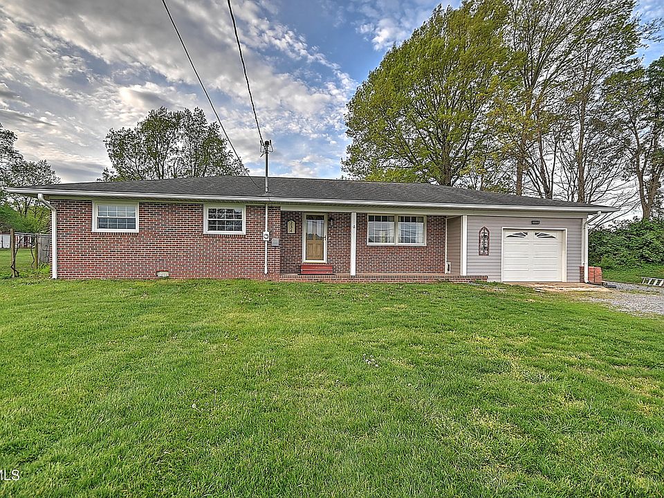 1st image of 234 W Doe Ave