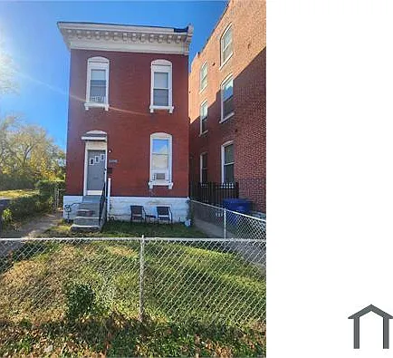 4029 N 22nd St — Photo 14
