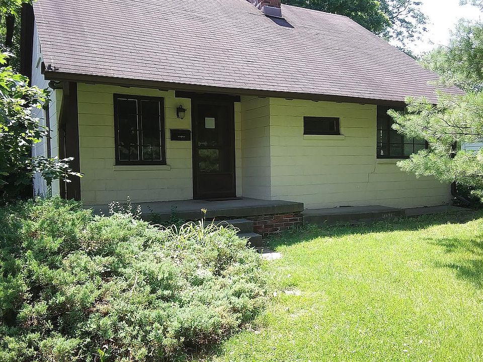 Craftsman Style Cottage 