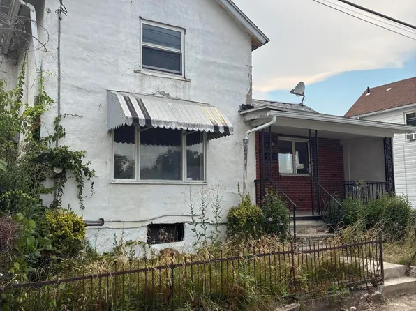 1020 Farber Ct, Scranton, PA 18510
