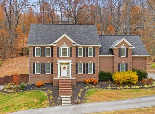 5309 Oak Glade Ln, Knoxville, TN 37918