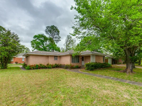 2804 S 5th St, Garland, TX 75041