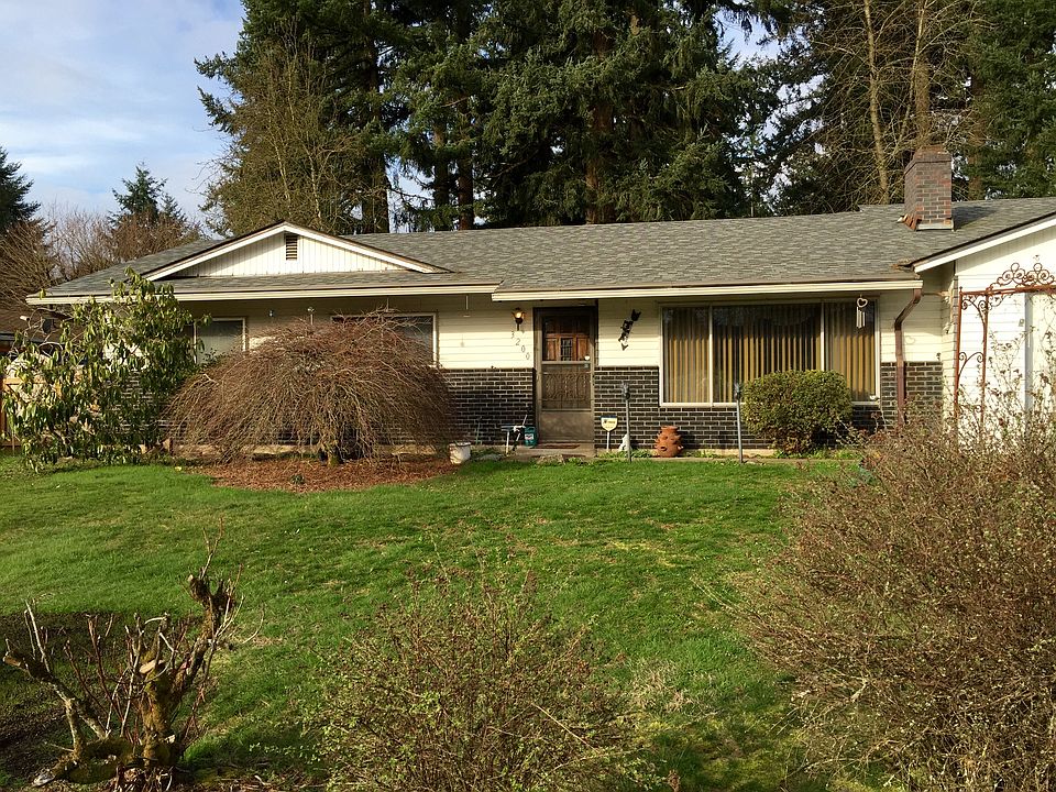 1st image of 3200 NE 129th Ave