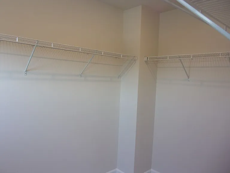 812 Wood Village Dr — Photo 23