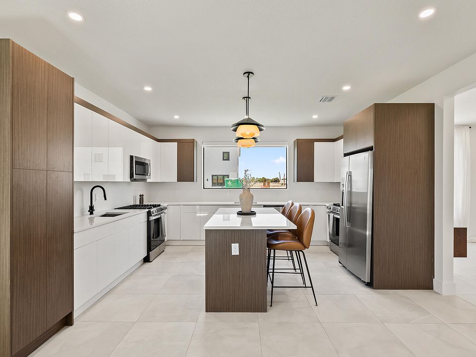 2nd image of 1821 Rashi Drive