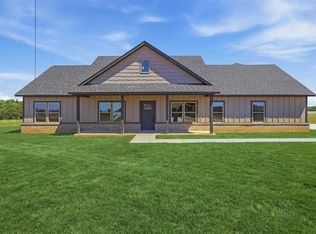 5918 E Bison Ln, Stillwater, OK 74074