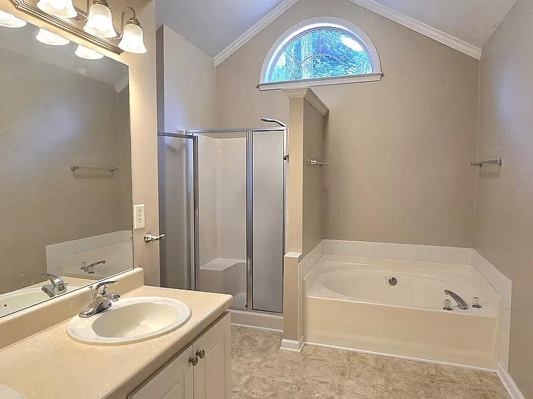 3 Castleton Ct — Photo 27