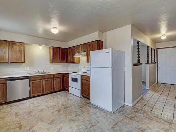 5th image of 1204 W Westchester Way #1204