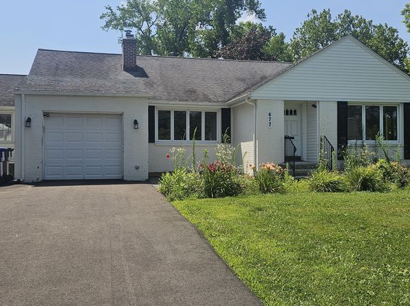 677 Thompsonville Rd