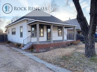 617 W 13th Ave, Hutchinson, KS 67501