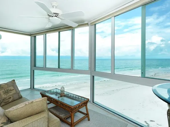 1900 Benjamin Franklin Dr APT 305, Sarasota, FL 34236