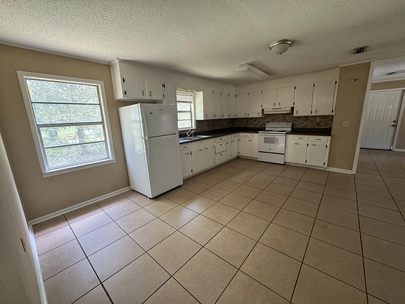 210 Davenport Street - 1 — Photo 4