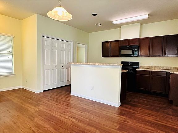 5th image of 22258 Queenbury Hills Dr