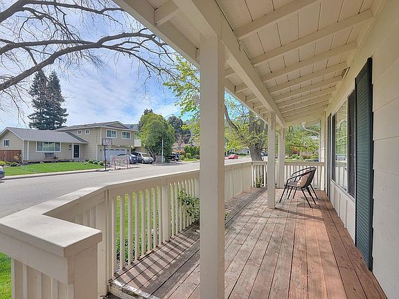 3rd image of 7268 Tulipwood Cir