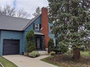 9348 Champlain Ave, Niagara Falls, NY