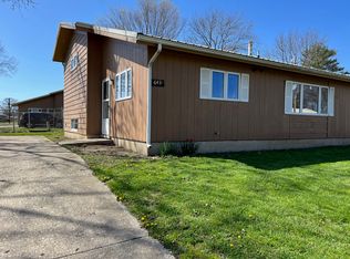 615 E Perimeter Rd, Rantoul, IL 61866