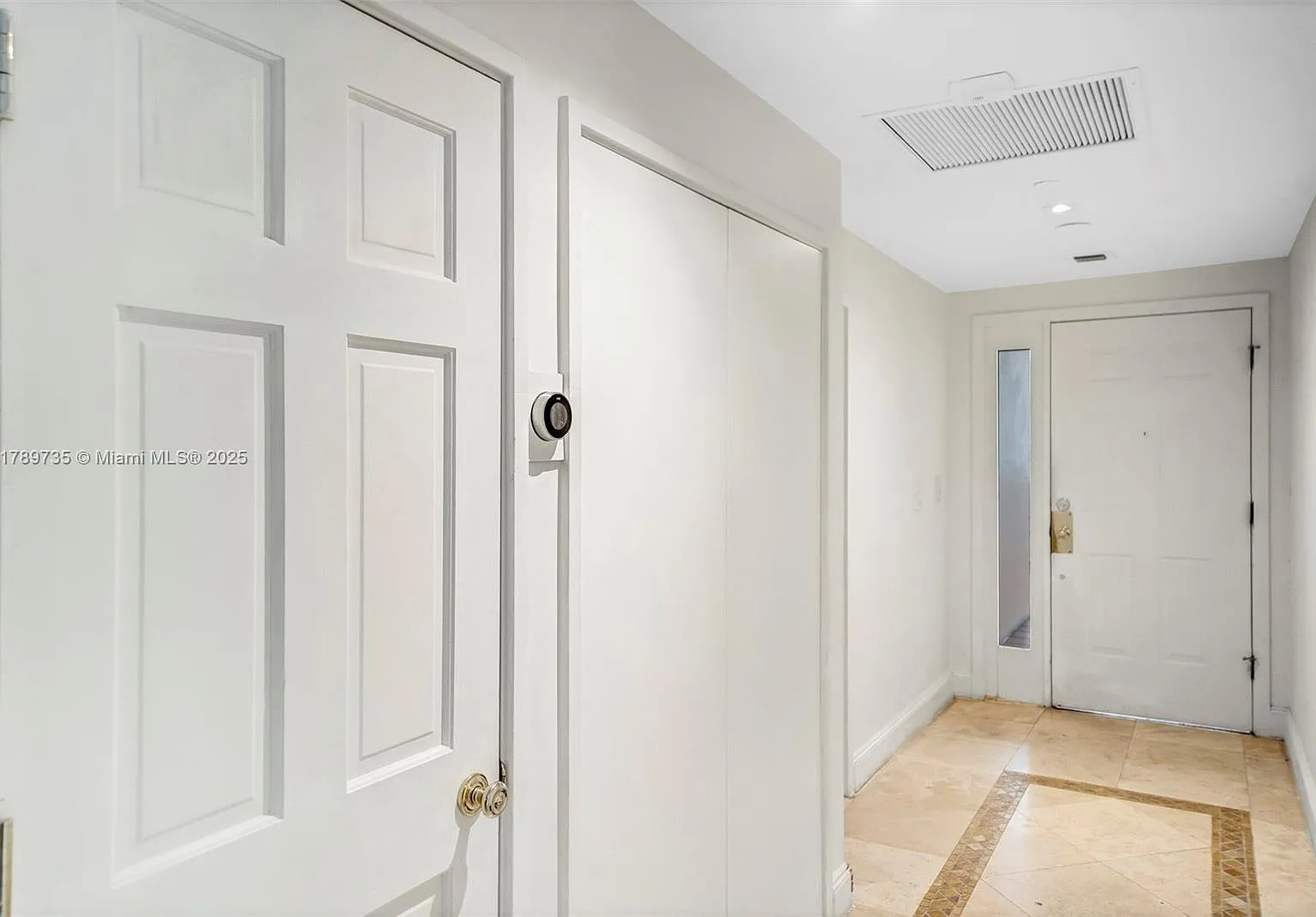2 bed, 1429 sqft, $15,500 — Photo 4