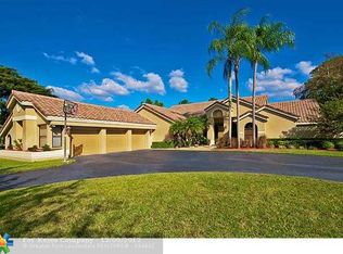 5511 E Leitner Dr, Coral Springs, FL 33067