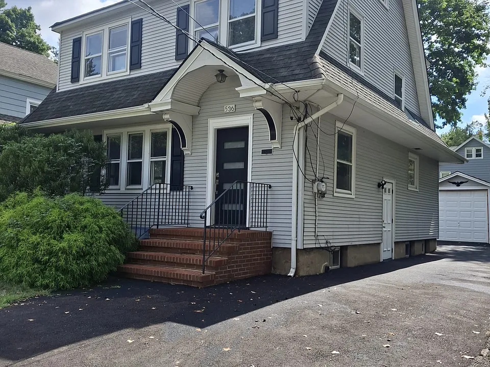 536 Sagamore Ave