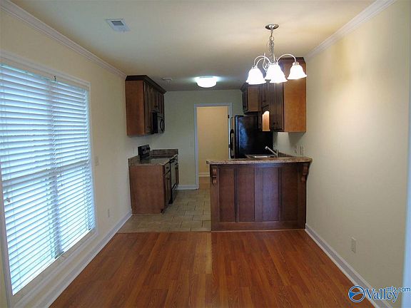 3rd image of 5157 Maysville Rd #D