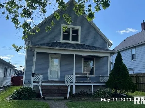 121 15th St, Silvis, IL 61282