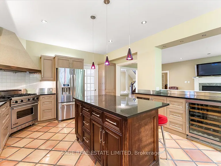 67 Agincourt Dr — Photo 11
