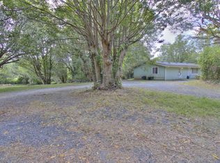 95110 N Bank Rogue River Rd, Gold Beach, OR 97444