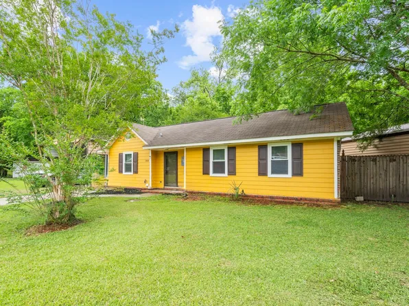 102 Nancy Ln, Summerville, SC 29485