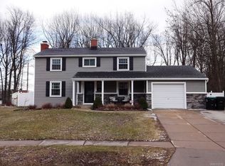 125 Sweet Briar Rd, Tonawanda, NY 14150