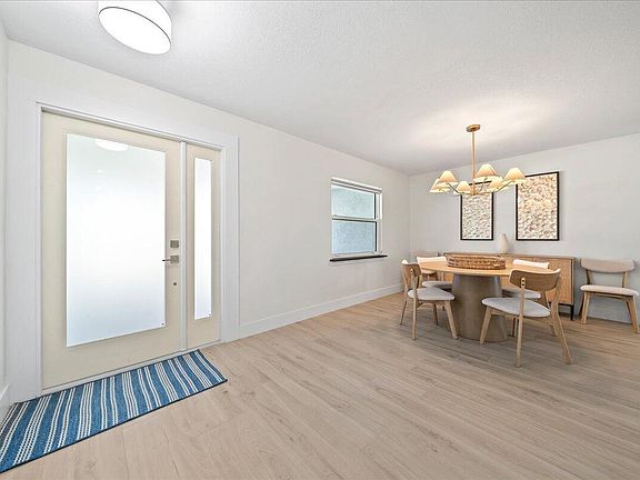 3rd image of 115 Elm Ave