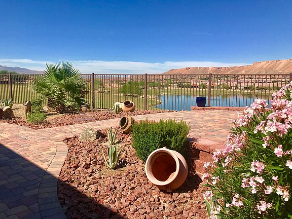 Stunning Water & Golf View