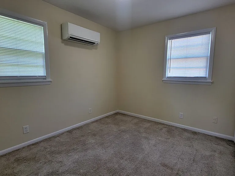 5408 Speedway Ave — Photo 11