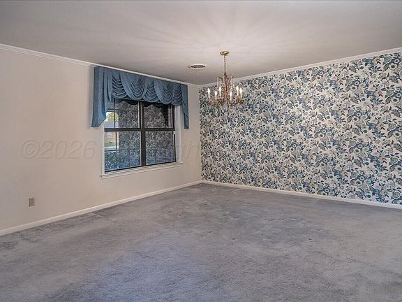 4th image of 3911 Gatewood St